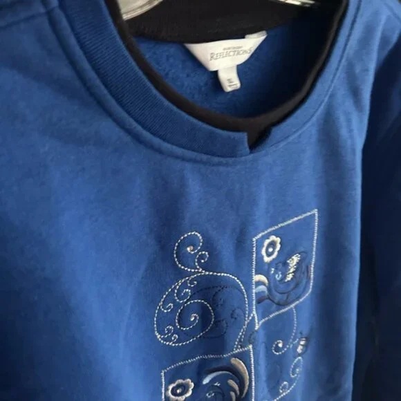 Northern Reflections Blue Floral Embroidered Crewneck Sweater XLP - Picture 7 of 12